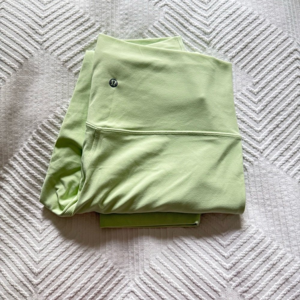 Lululemon Align High-Rise Crop 21” in Kohlrabi Green